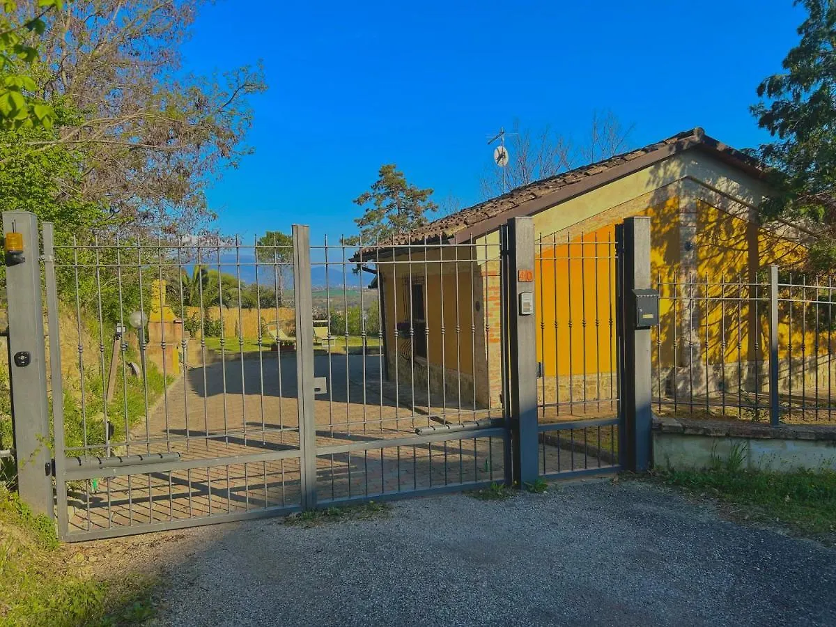 Casolare Del Maestrale - M&M Holiday House Perugia 0*,